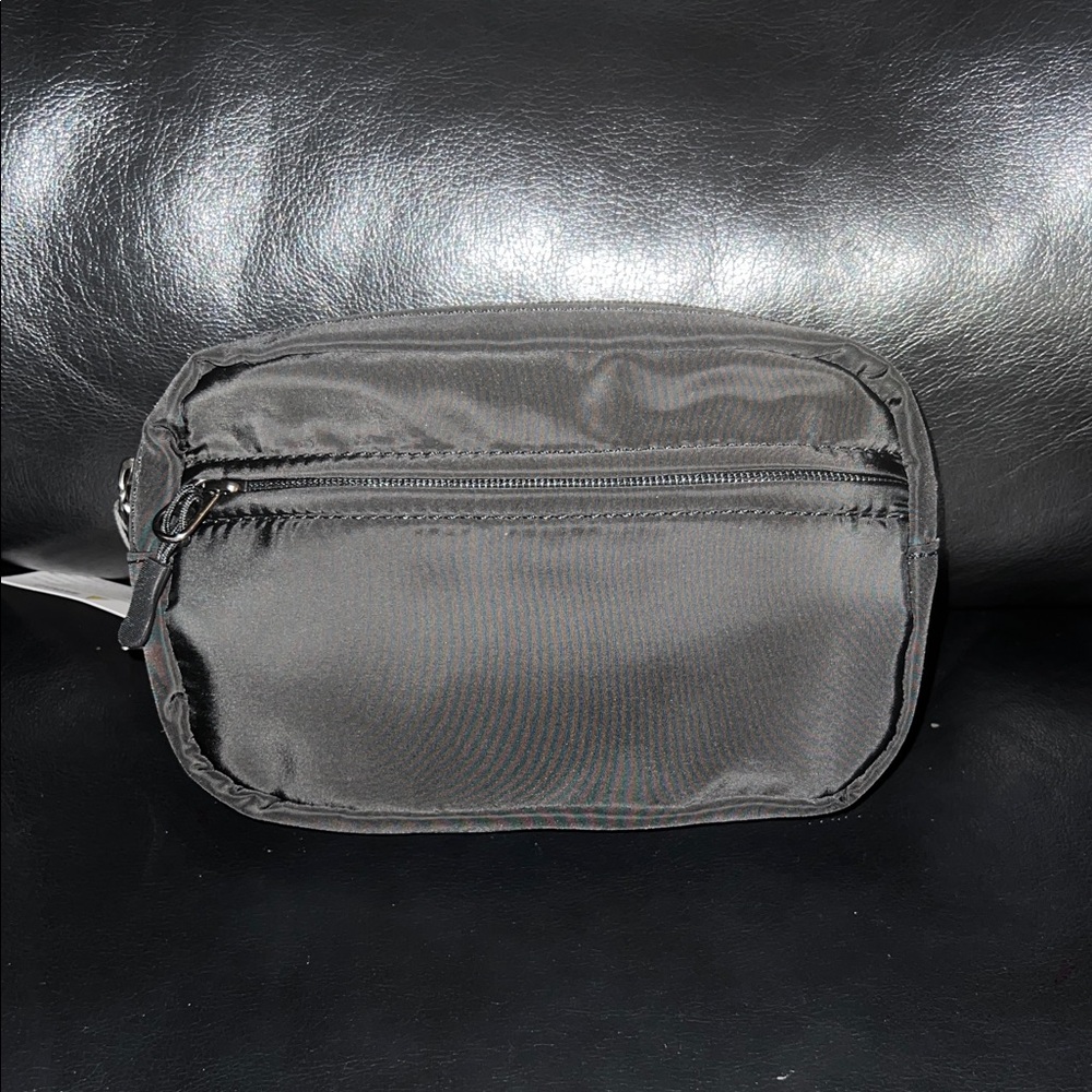 Sleek Black Women’s Bag